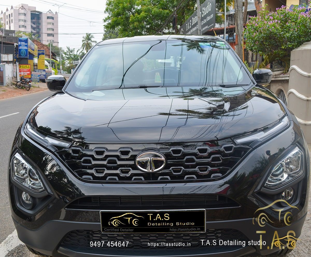 TATA Harrier Dark Ceramic Coating - Photo 3 car detailing result