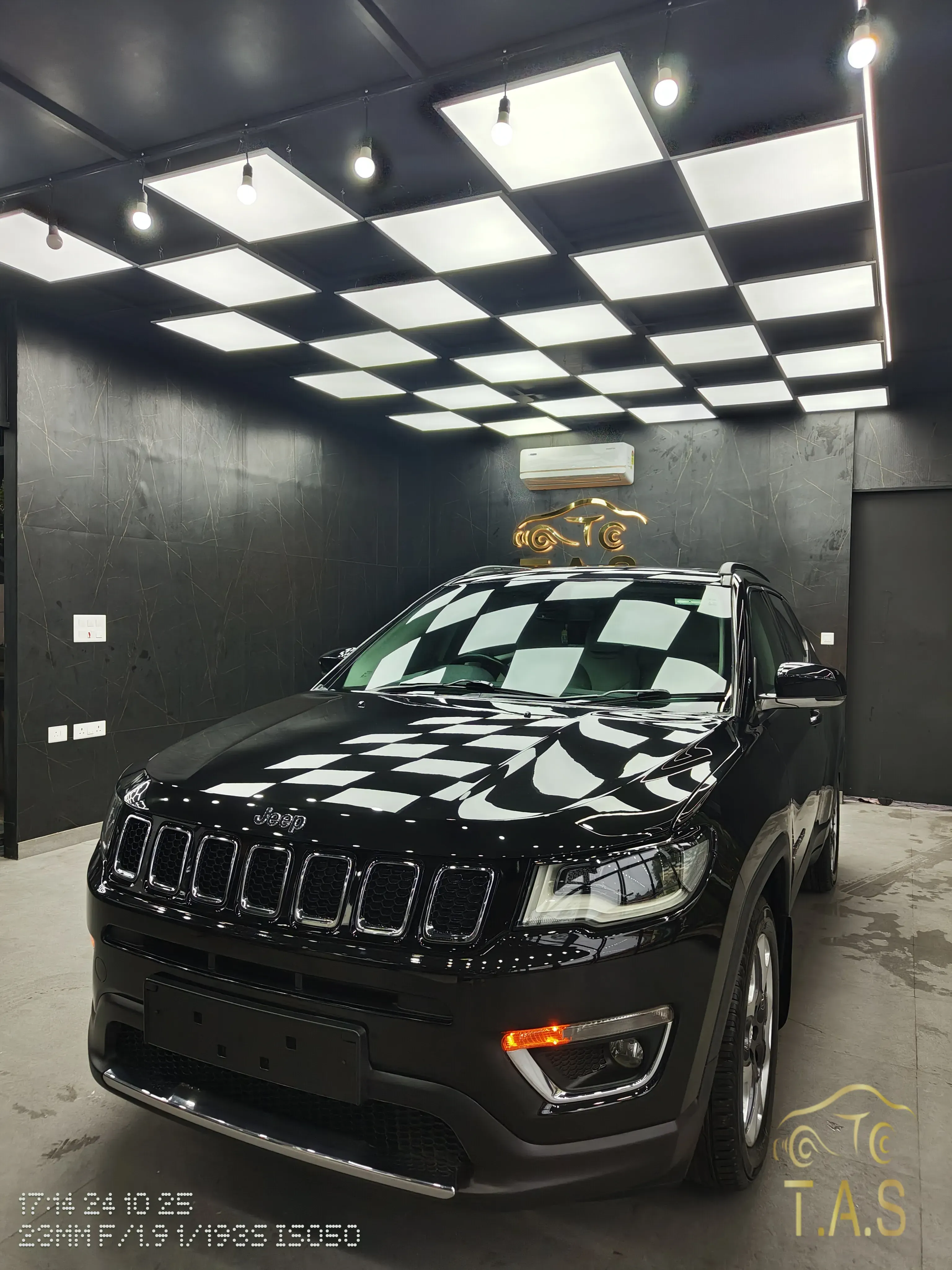 Proper washing technique with foam | T.A.S Detailing Studio