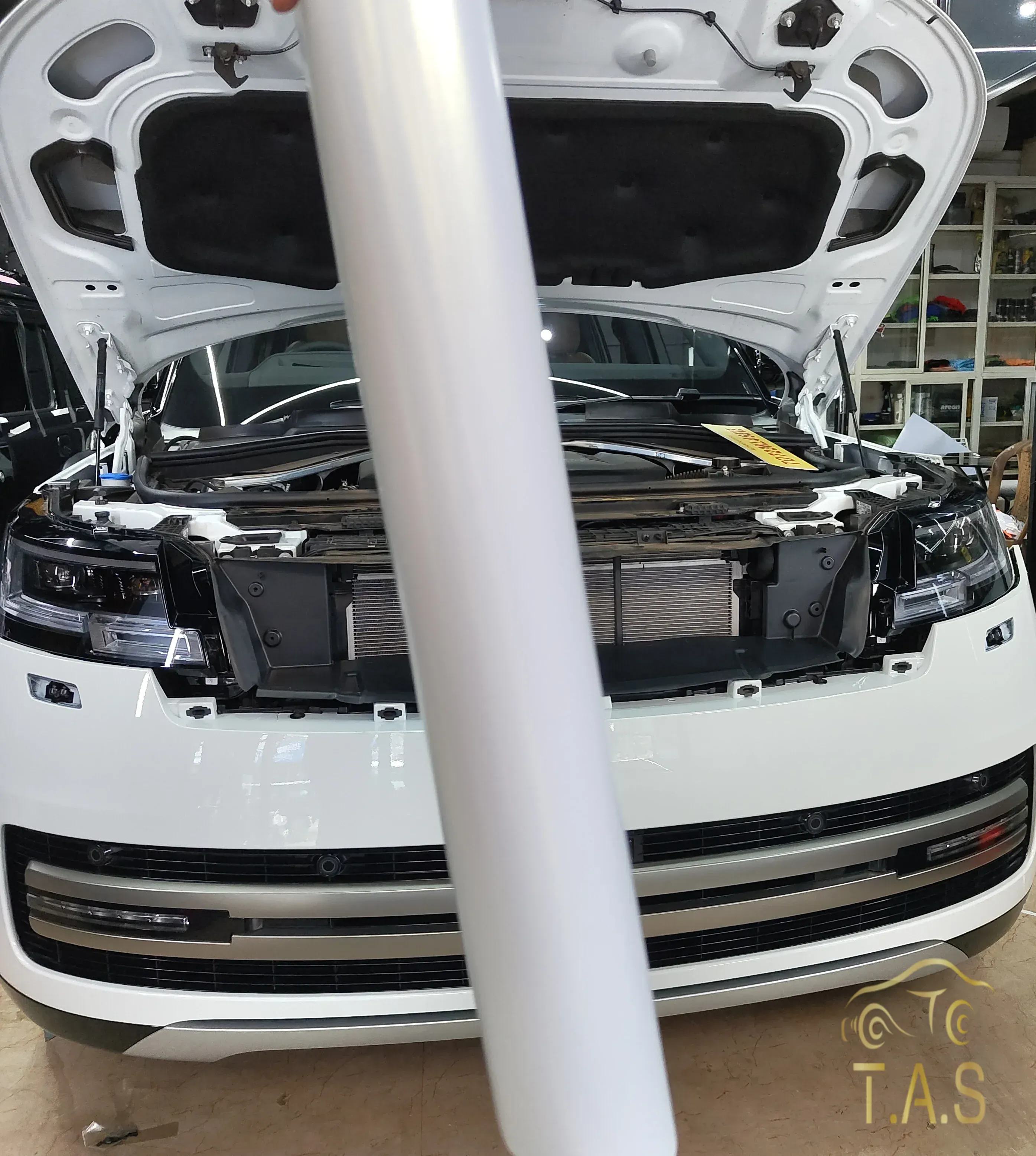 Stylish roof wrap for a two-tone look | T.A.S Detailing Studio