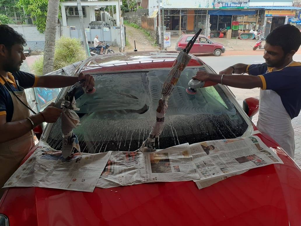 windshield scratch removal at @tasdetailing #tas #thiruvananthapuram  #travancoreautospa 